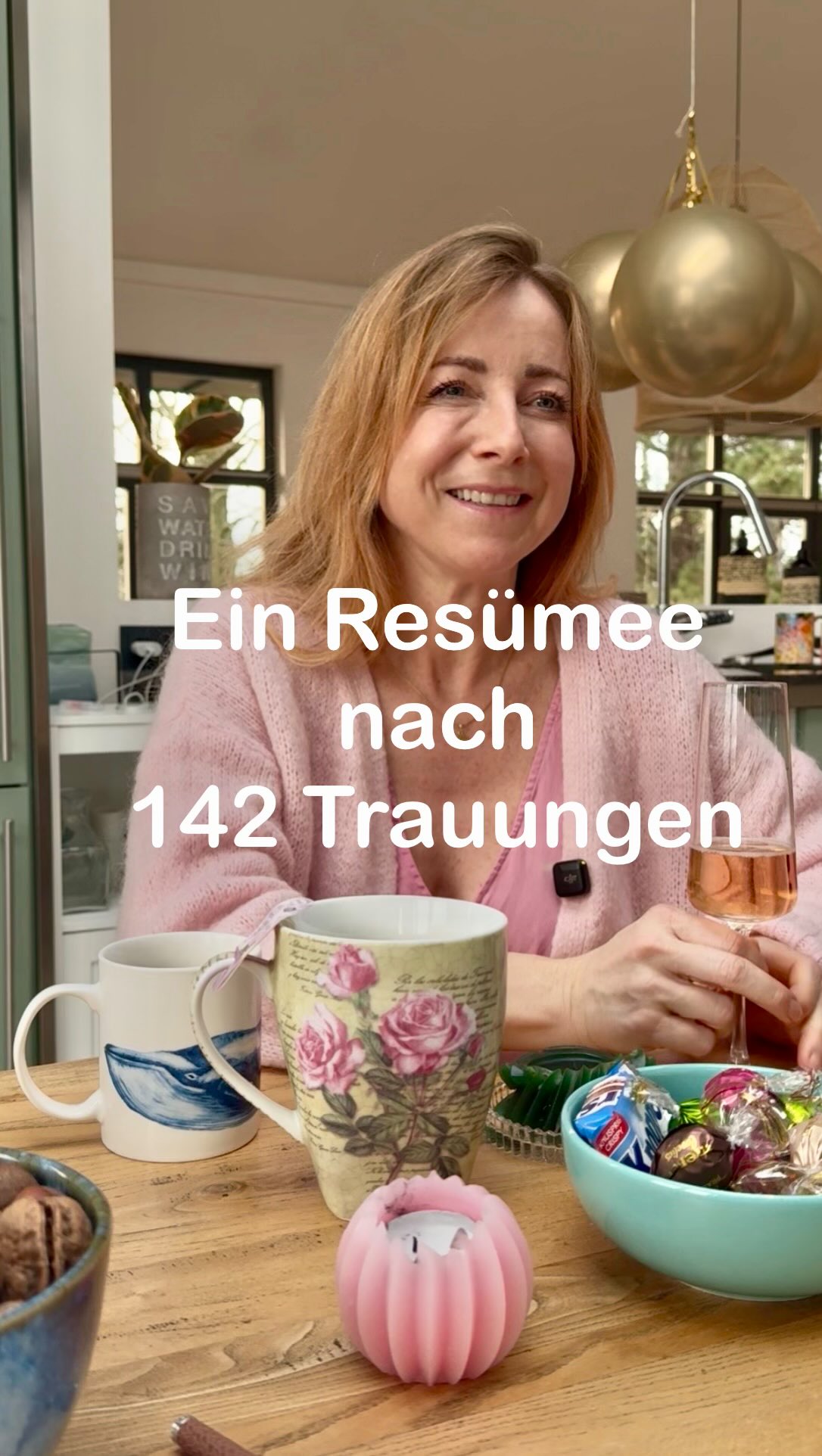 So ist meine Erfahrung. 💕
Ausnahmen bestätigen natürlich die Regel. ✨ 

#traurednerin #hamburg #sängerinhamburg #freietraurednerin #hochzeitsrednerin