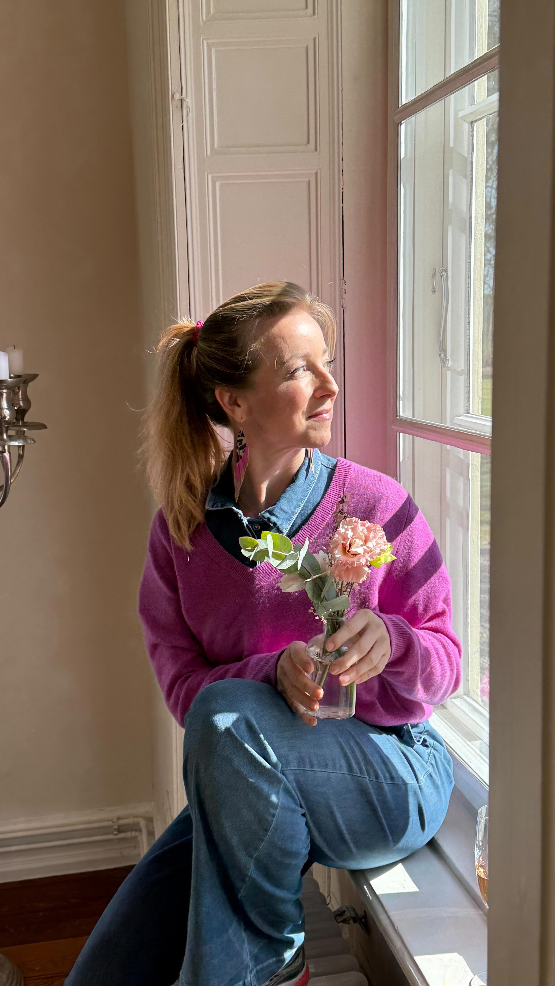 You’re still the one 🎶
Blumen @zaubernussreinfeld 🌻
Location @gut_bliestorf ☀️
The one @gutefee.anni 🫶🏻

#hochzeitssängerin #freietrauung #sängerinhamburg #freietraurednerinhamburg #traurednerin