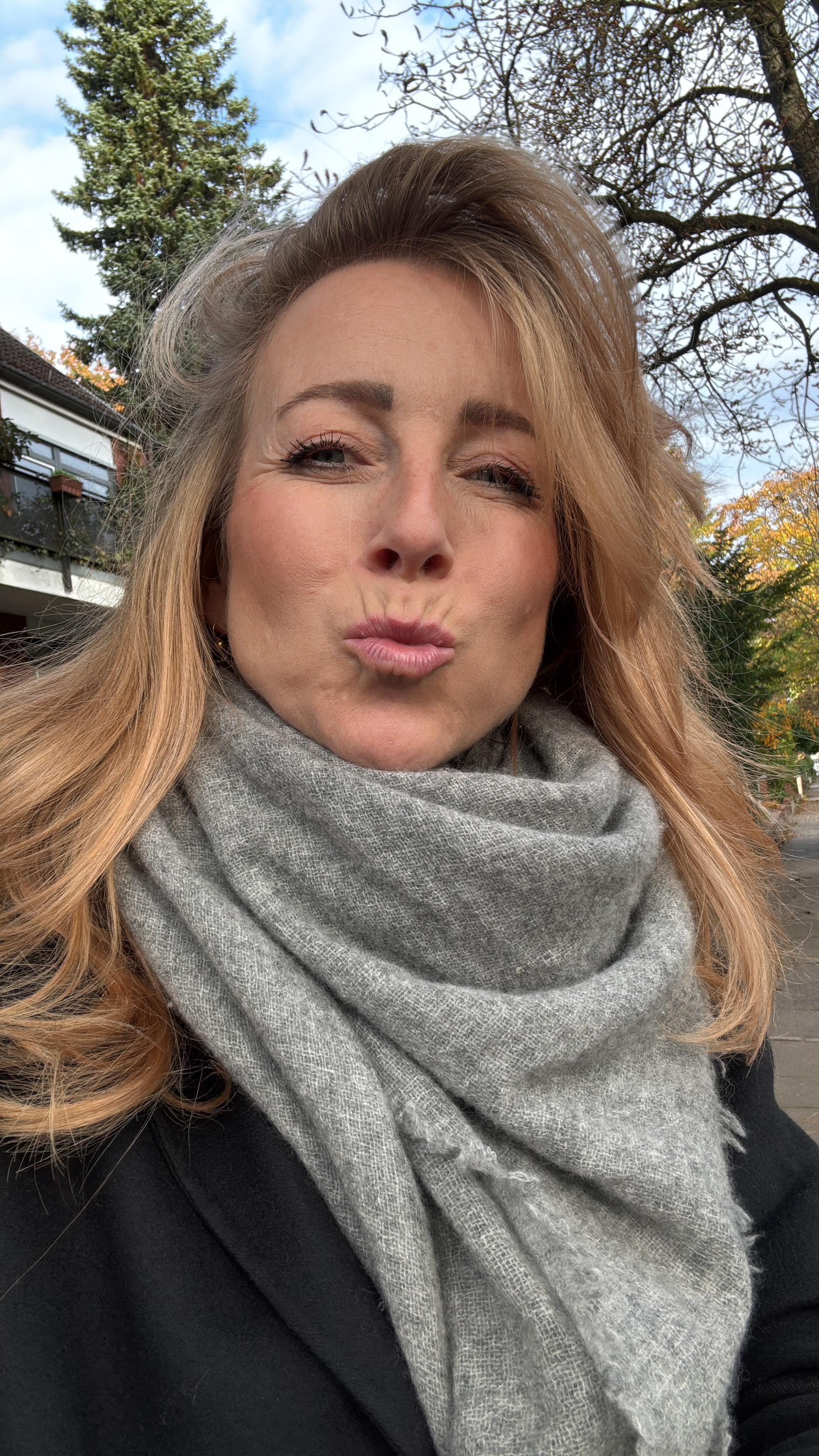 All of me 🎶❤️

#traurednerin #sängerinhamburg #eventsängerin #hochzeitssängerin #hamburg