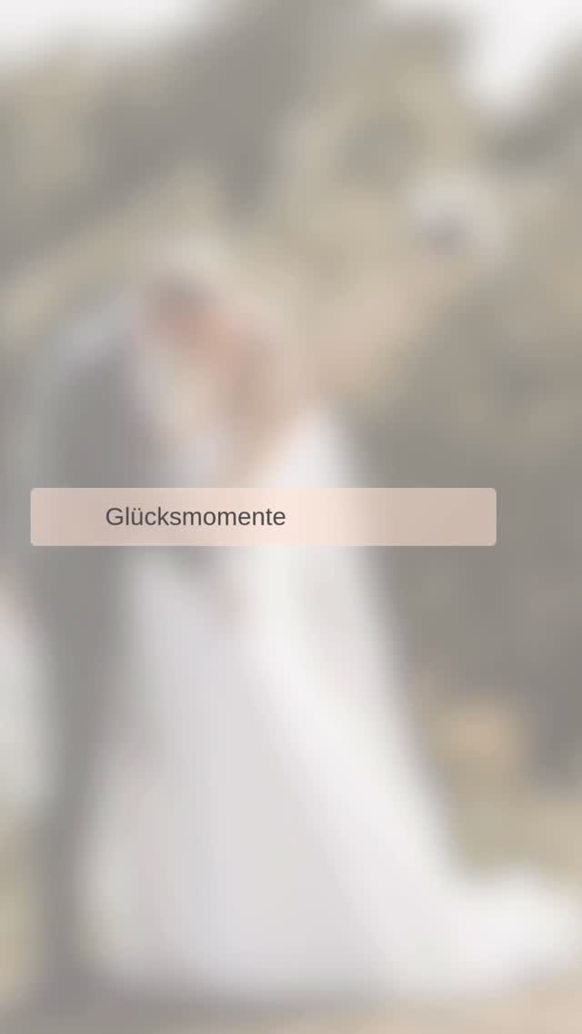 Es war einer der heißesten Tage des letzten Sommers… und einer der emotionalsten 💕. Love rules. Always ❣️
Danke für die tollen# Fotos @detailverliebt_fotografie ✨
Location: @clausens_vierlaender_landhaus 🌻

#traurednerin #hamburg #freietraurednerin #sängerinhamburg